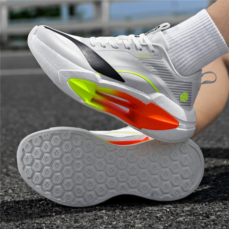 2027 Carbon-Platten-Laufschuhe – Men Shoes Trainers Bewertung und Preis